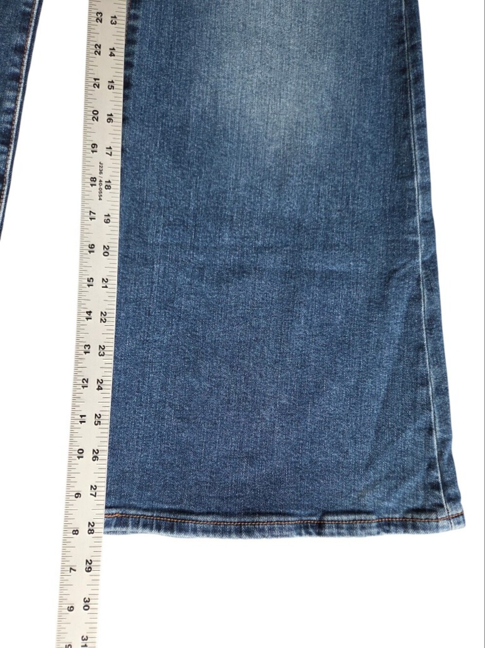 Levi's Ribcage Bell Jeans Medium Wash Stretch 26x28 - Picture 5 of 7